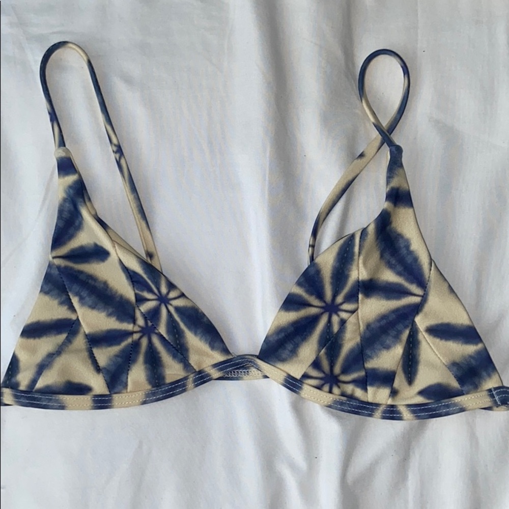 Stone fox swim top